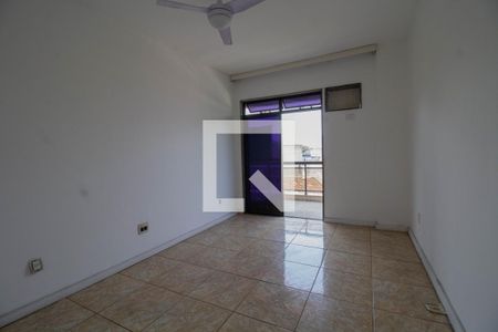 Apartamento à venda com 150m², 4 quartos e 3 vagasQuarto 2