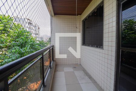 Apartamento à venda com 150m², 4 quartos e 3 vagasVaranda da Sala