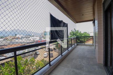 Apartamento à venda com 150m², 4 quartos e 3 vagasVaranda dos Quartos 2 e 3 