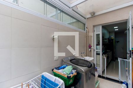 Apartamento à venda com 96m², 3 quartos e 1 vagaÁrea de Serviço