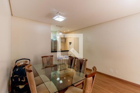 Sala de apartamento à venda com 3 quartos, 96m² em Vila Ivone, São Paulo