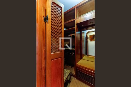 Apartamento para alugar com 190m², 3 quartos e 5 vagasCloset da suíte 1