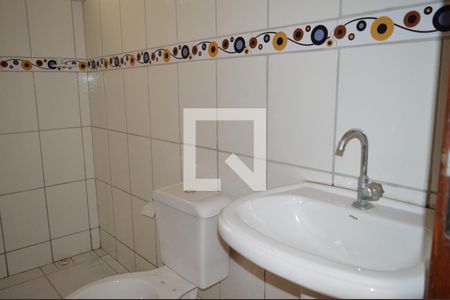 Casa de condomínio à venda com 63m², 3 quartos e 1 vagaBanheiro