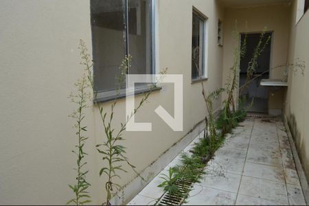 Casa de condomínio à venda com 63m², 3 quartos e 1 vagaÁrea comum