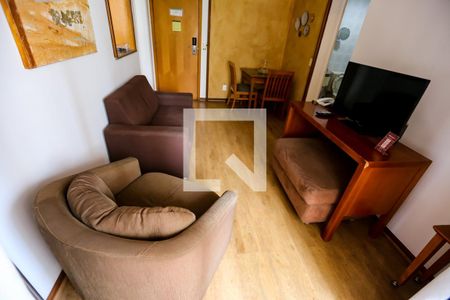 Sala de apartamento para alugar com 2 quartos, 50m² em Cidade Monções, São Paulo