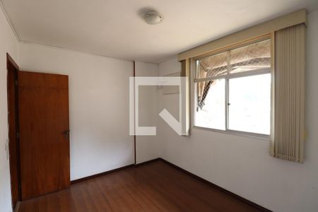 Quarto 2 de apartamento para alugar com 2 quartos, 90m² em Nova Cidade, São Gonçalo