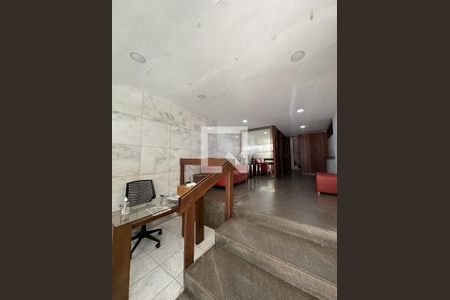 Apartamento à venda com 112m², 2 quartos e sem vagaEntrada 