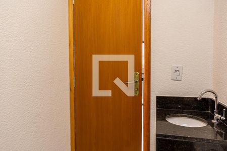 Apartamento à venda com 45m², 2 quartos e sem vagaBanheiro