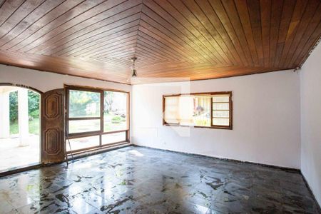 Sala de TV de casa à venda com 3 quartos, 800m² em Eldorado, Diadema