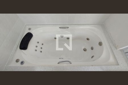 Apartamento para alugar com 84m², 3 quartos e 2 vagas Apartamento para alugar com 84m², 3 quartos e 2 vagasBanheiro Quarto 1 suíte