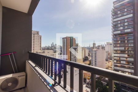 Varanda de kitnet/studio para alugar com 1 quarto, 25m² em Pinheiros, São Paulo
