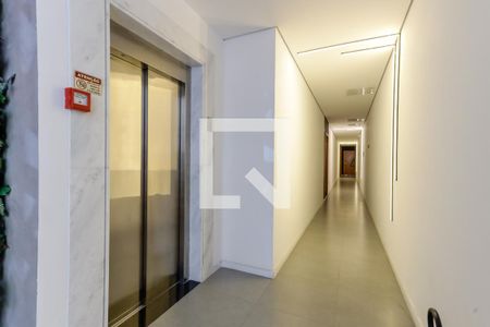 Apartamento para alugar com 59m², 2 quartos e sem vagaElevador