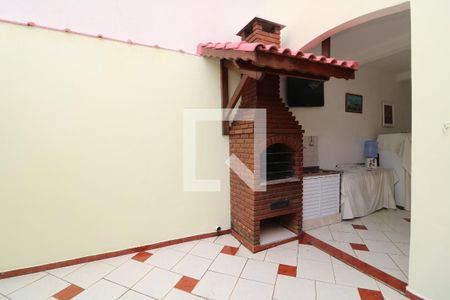Casa à venda com 240m², 3 quartos e 2 vagasChurrasqueira