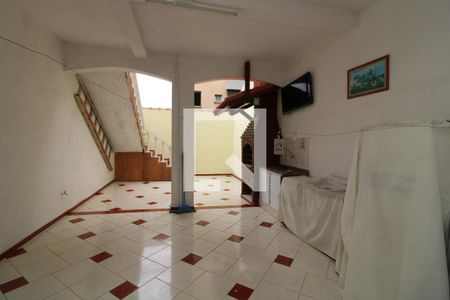 Casa à venda com 240m², 3 quartos e 2 vagasChurrasqueira