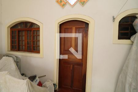 Casa à venda com 240m², 3 quartos e 2 vagasQuarto e Banheiro de Serv.