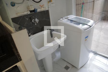 Apartamento para alugar com 80m², 2 quartos e 1 vagaÁrea de Serviço
