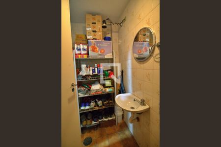 Apartamento à venda com 144m², 3 quartos e 2 vagasBanheiro de serviço