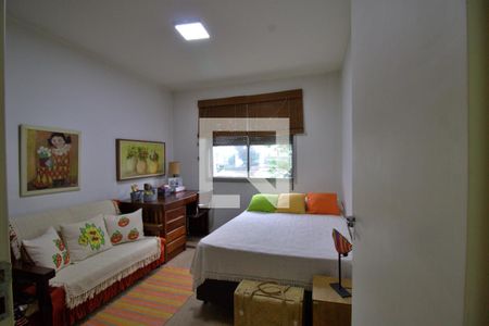 Apartamento à venda com 144m², 3 quartos e 2 vagasQuarto 2