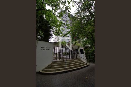 Apartamento à venda com 144m², 3 quartos e 2 vagasFachada e portaria