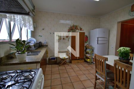 Apartamento à venda com 144m², 3 quartos e 2 vagasCozinha 