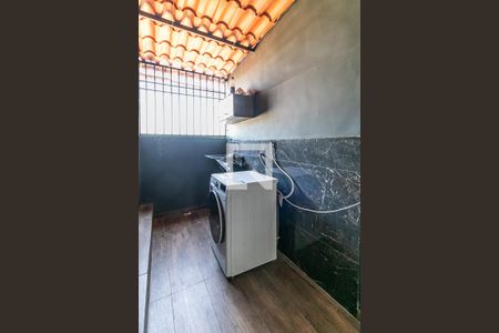 Casa à venda com 150m², 3 quartos e 2 vagasÁrea de Serviço