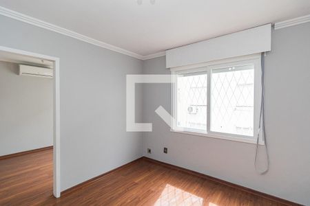 Sala de apartamento para alugar com 1 quarto, 34m² em Vila Ipiranga, Porto Alegre