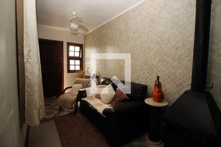 Sala de casa à venda com 2 quartos, 110m² em Hípica, Porto Alegre