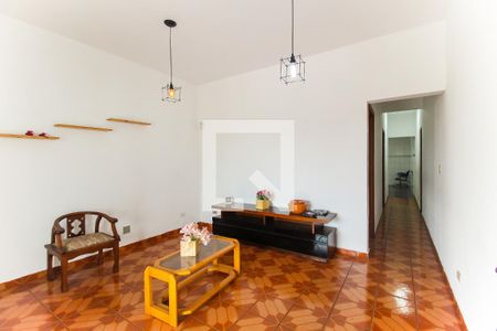 Sala de casa à venda com 3 quartos, 235m² em Vila Carmosina, São Paulo