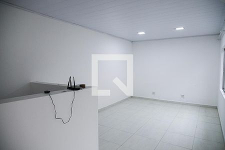 Casa à venda com 250m², 2 quartos e 4 vagasSala 2