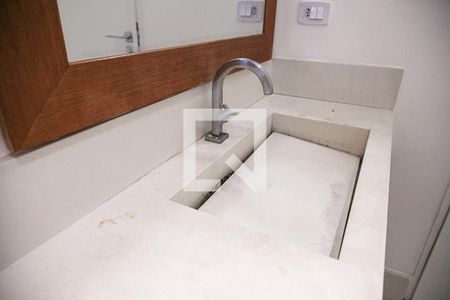 Casa à venda com 250m², 2 quartos e 4 vagasBanheiro - torneira