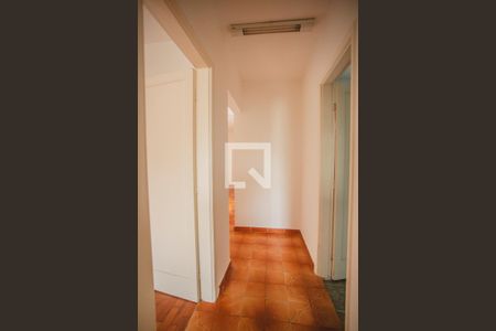 Corredor - Quartos de apartamento para alugar com 2 quartos, 60m² em Vila da Saúde, São Paulo
