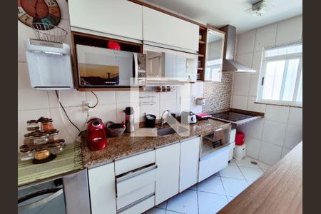 Cozinha de casa de condomínio à venda com 3 quartos, 193m² em Cascadura, Rio de Janeiro