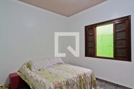 Casa à venda com 280m², 3 quartos e 3 vagas Casa à venda com 280m², 3 quartos e 3 vagasQuarto 3