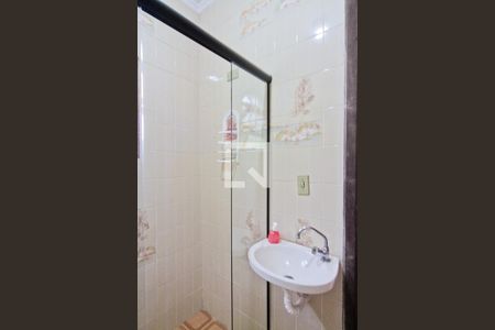 Casa à venda com 280m², 3 quartos e 3 vagas Casa à venda com 280m², 3 quartos e 3 vagasBanheiro de Serviço