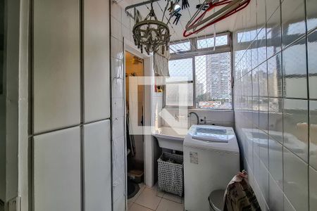 Apartamento à venda com 58m², 2 quartos e 1 vaga Apartamento à venda com 58m², 2 quartos e 1 vagaÁrea de Serviço
