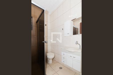 Casa à venda com 125m², 3 quartos e 2 vagas Casa à venda com 125m², 3 quartos e 2 vagasBanheiro