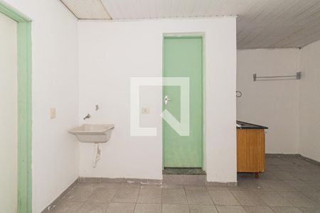 Casa à venda com 125m², 3 quartos e 2 vagas Casa à venda com 125m², 3 quartos e 2 vagasCozinha e Área de Serviço 2