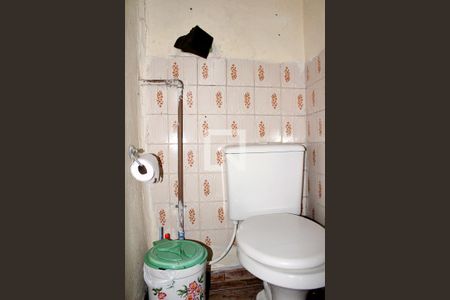 Casa à venda com 300m², 6 quartos e 6 vagasBanheiro de Serviço