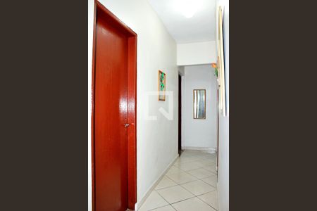 Casa à venda com 300m², 6 quartos e 6 vagasCorredor dos Dormitórios