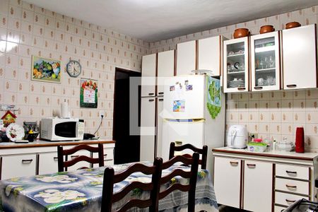 Casa à venda com 300m², 6 quartos e 6 vagasCozinha 1