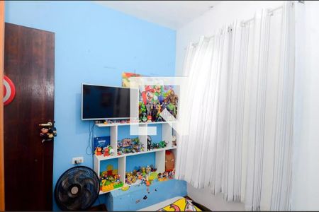 Casa à venda com 300m², 6 quartos e 6 vagas Casa à venda com 300m², 6 quartos e 6 vagasQuarto 5