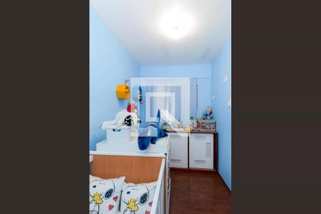 Casa à venda com 300m², 6 quartos e 6 vagas Casa à venda com 300m², 6 quartos e 6 vagasQuarto 4