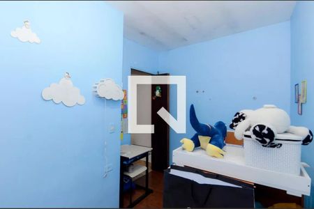 Casa à venda com 300m², 6 quartos e 6 vagas Casa à venda com 300m², 6 quartos e 6 vagasQuarto 4