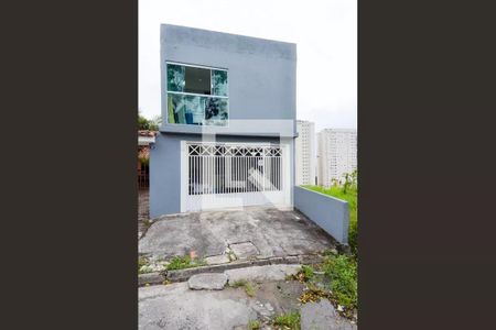 Casa à venda com 300m², 6 quartos e 6 vagas Casa à venda com 300m², 6 quartos e 6 vagasFachada