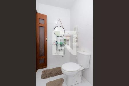 Casa à venda com 300m², 6 quartos e 6 vagas Casa à venda com 300m², 6 quartos e 6 vagasBanheiro da Suíte 1