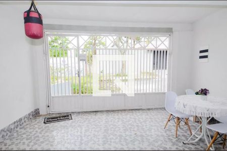 Casa à venda com 300m², 6 quartos e 6 vagas Casa à venda com 300m², 6 quartos e 6 vagasVista da Sala 2