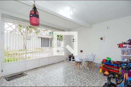 Casa à venda com 300m², 6 quartos e 6 vagas Casa à venda com 300m², 6 quartos e 6 vagasGaragem 2