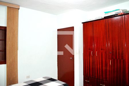 Casa à venda com 300m², 6 quartos e 6 vagasQuarto 2