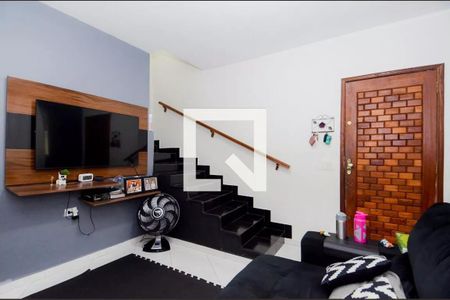 Casa à venda com 300m², 6 quartos e 6 vagas Casa à venda com 300m², 6 quartos e 6 vagasSala 2