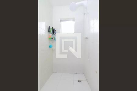 Casa à venda com 300m², 6 quartos e 6 vagas Casa à venda com 300m², 6 quartos e 6 vagasBanheiro 2